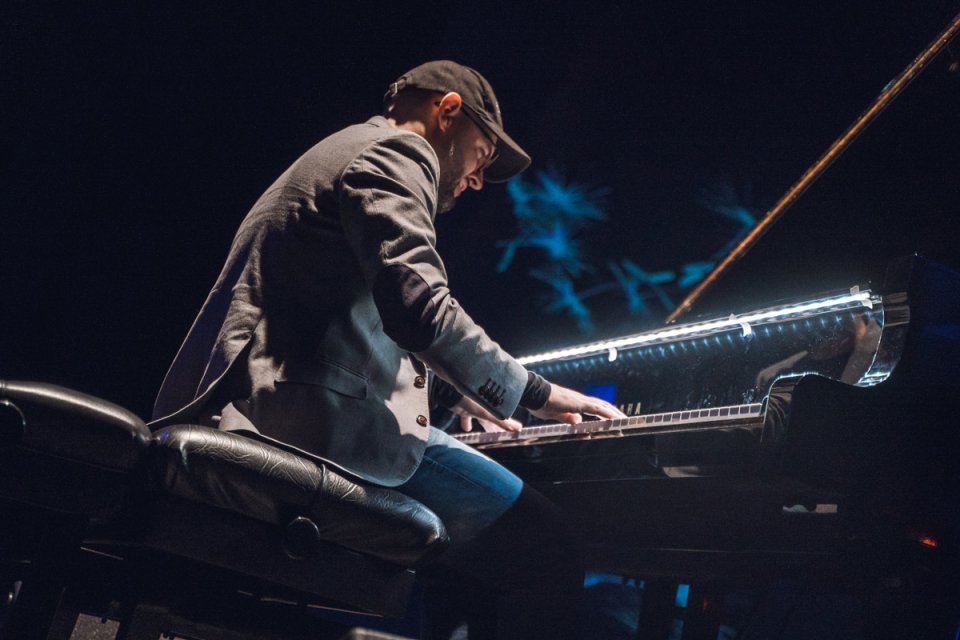 Cartel de Borja Niso — Tributo a Ludovico Einaudi